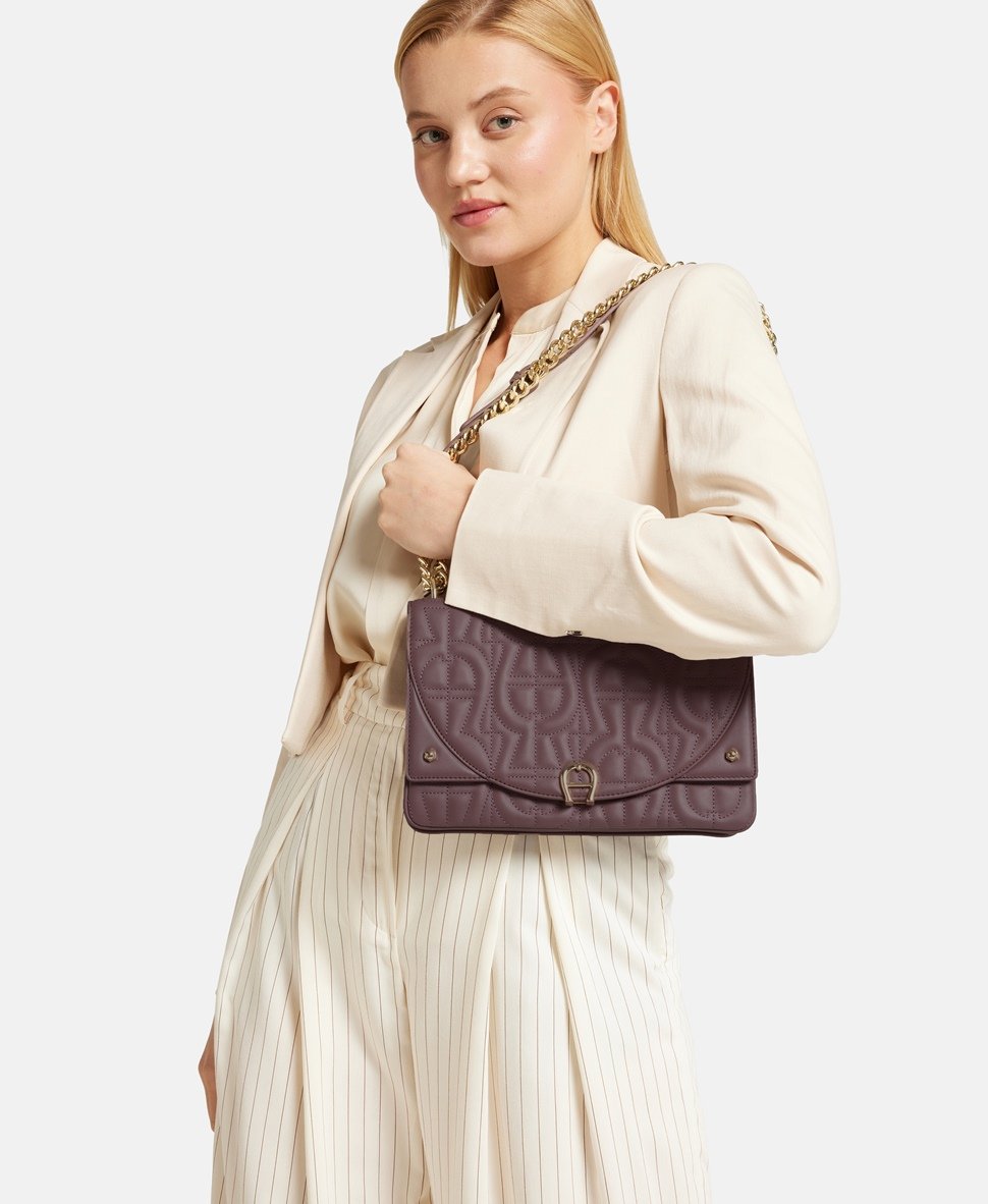 Aigner Kožená messenger taška Mauve 5