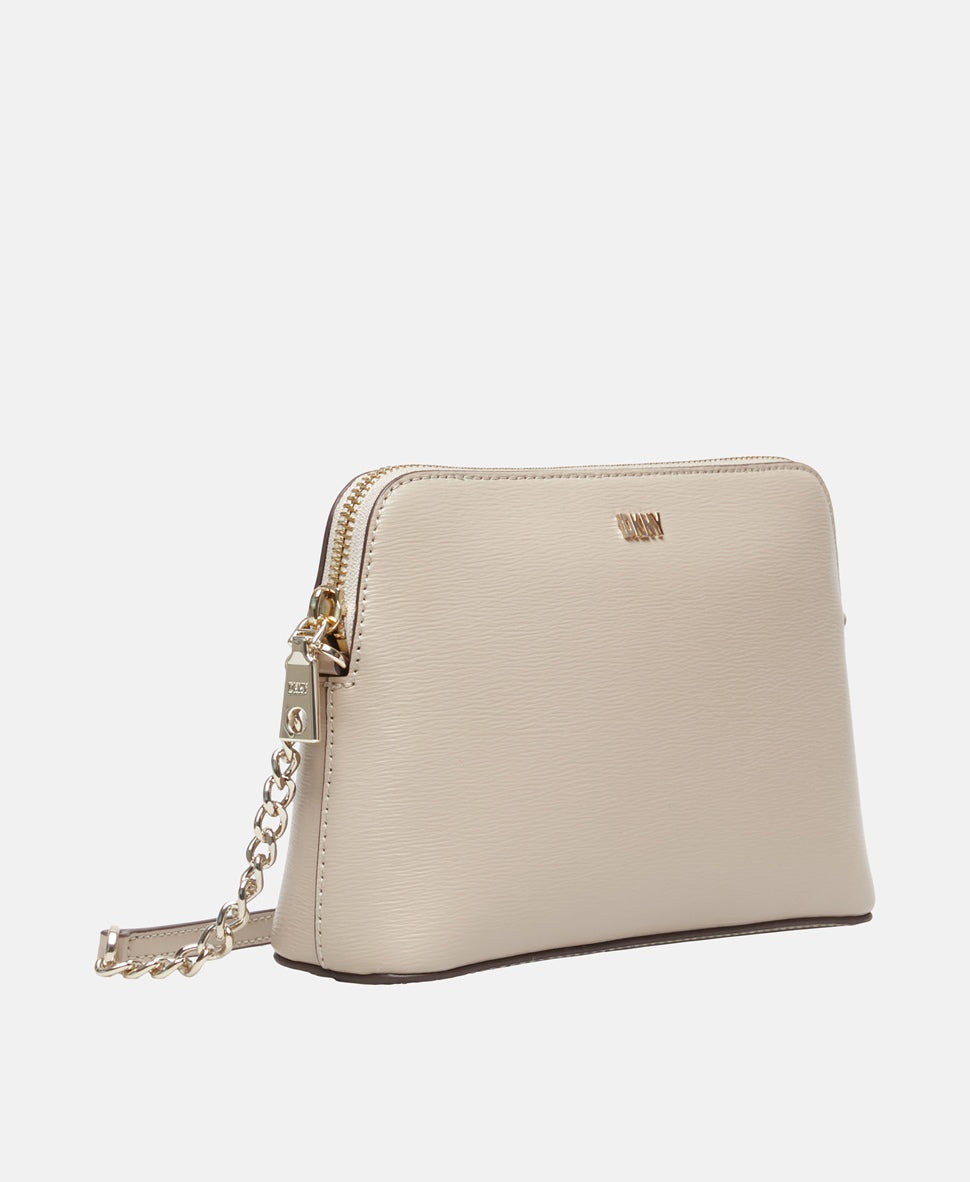 DKNY Kožená messenger taška Písečná 1