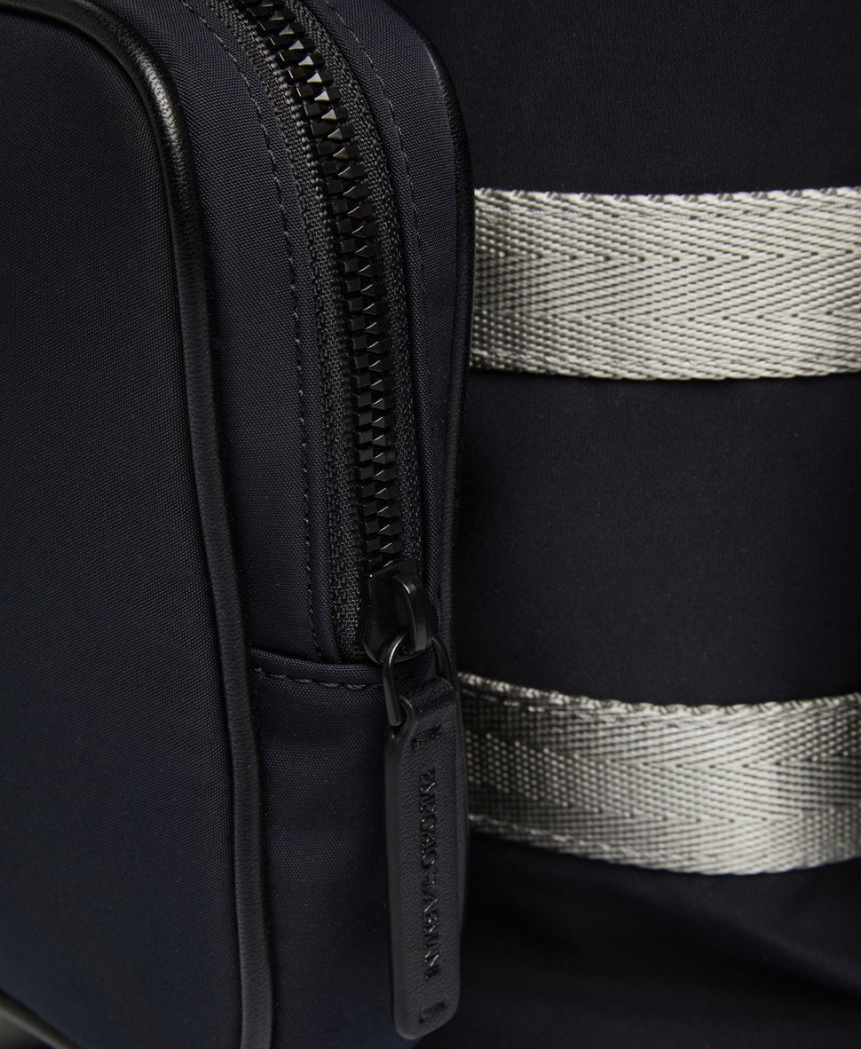 Emporio Armani batoh Tmavě modrá 3
