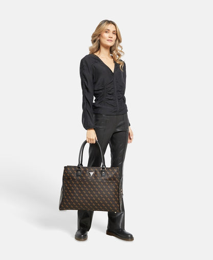 Guess kabelka shopper Hnědá 5