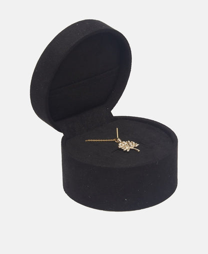 Diamanta náhrdelník s diamantovým přívěskem Zlatá 3