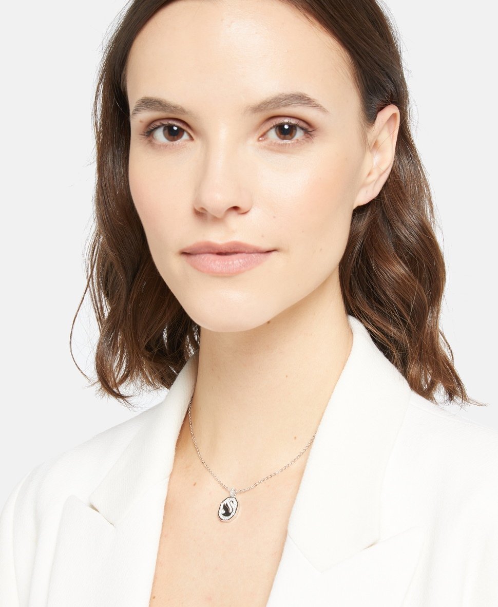 Swarovski řetízek s přívěskem Stříbrná 4