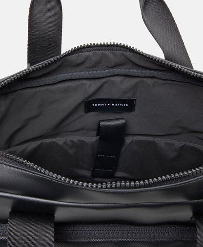 Tommy Hilfiger brašna na notebook Černá 3