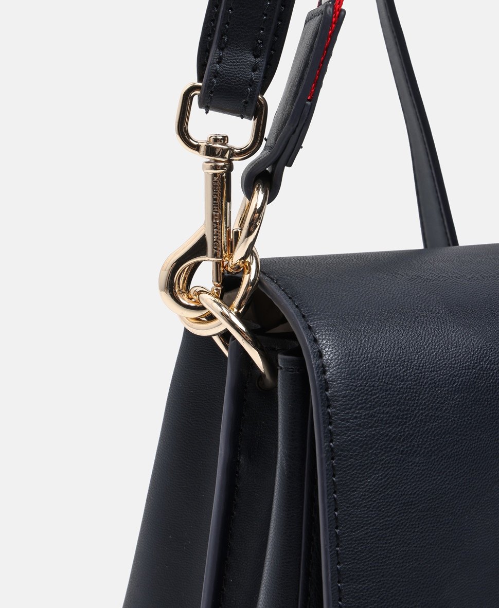 Tommy Hilfiger kabelka přes rameno Tmavě modrá 2