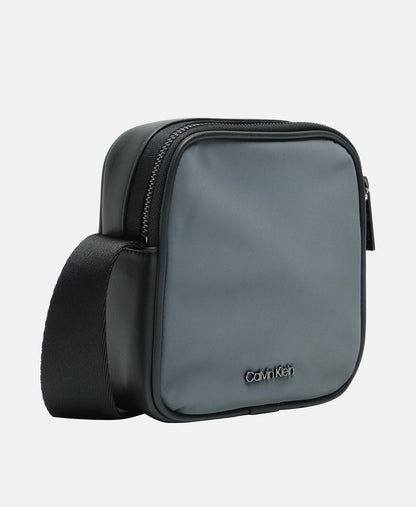Calvin Klein taška messenger Šedá 1