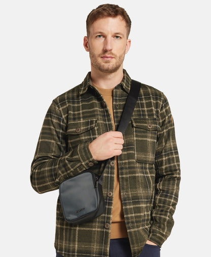Calvin Klein taška messenger Šedá 5