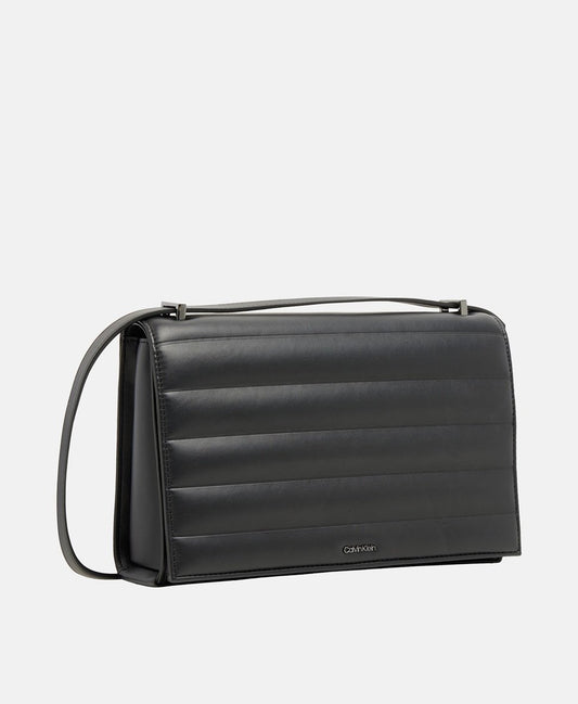 Calvin Klein kabelka přes rameno Černá 1