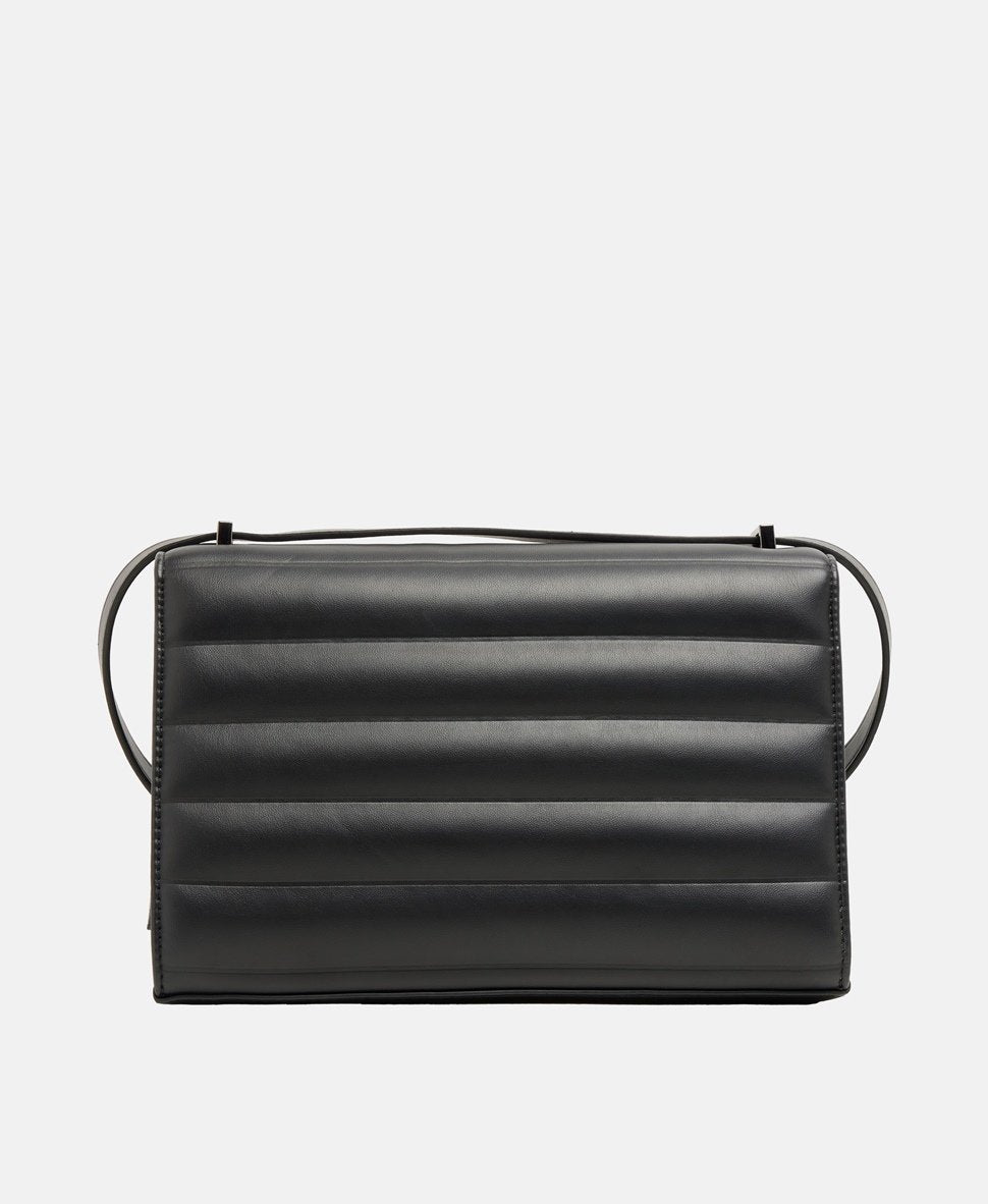 Calvin Klein kabelka přes rameno Černá 4