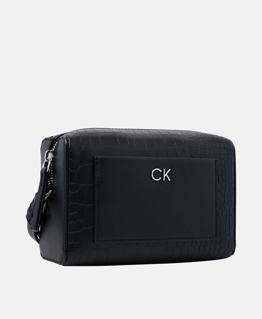 Calvin Klein kabelka přes rameno Černá 1