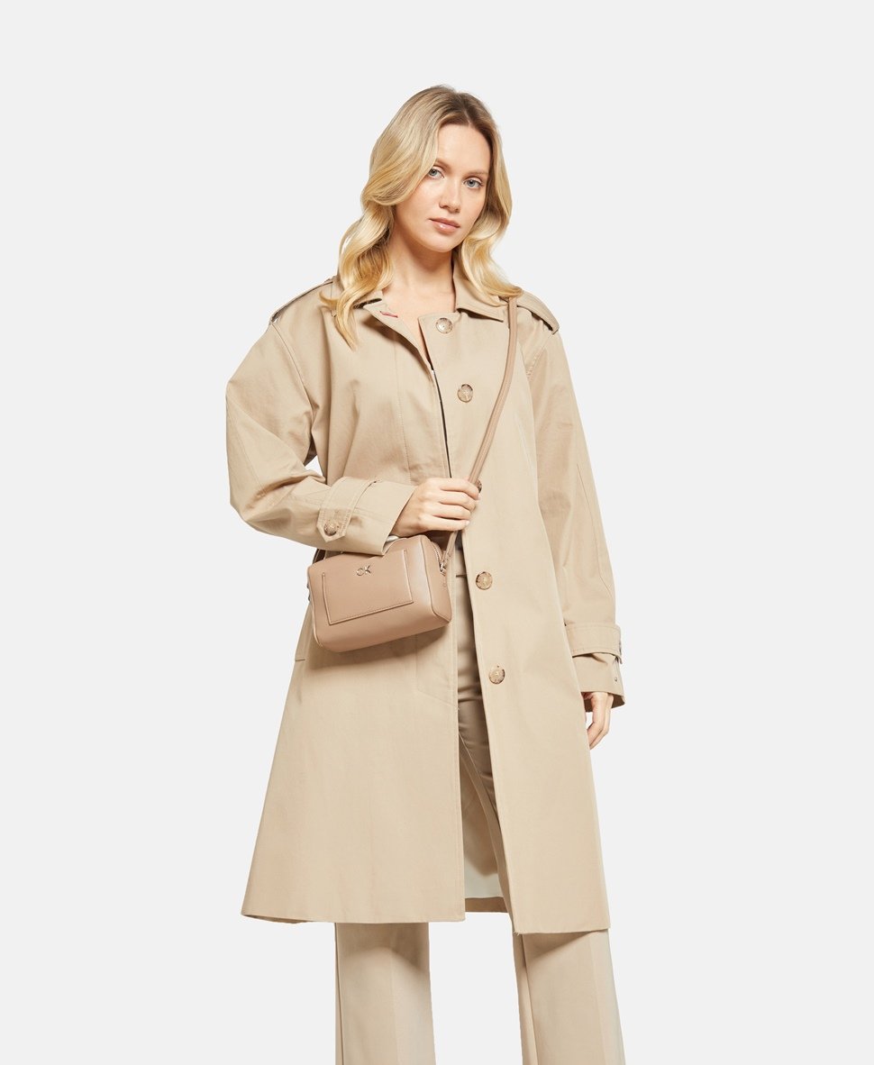 Calvin Klein kabelka Béžová 5
