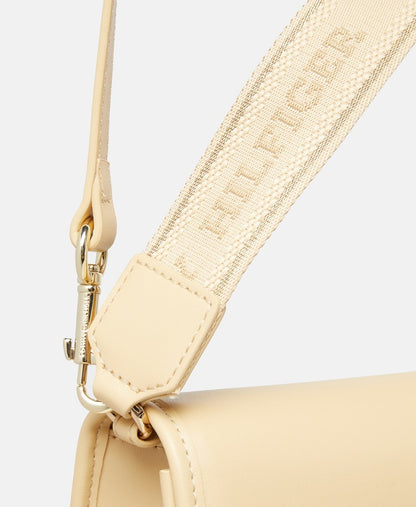 Tommy Hilfiger kabelka přes rameno Camel 2