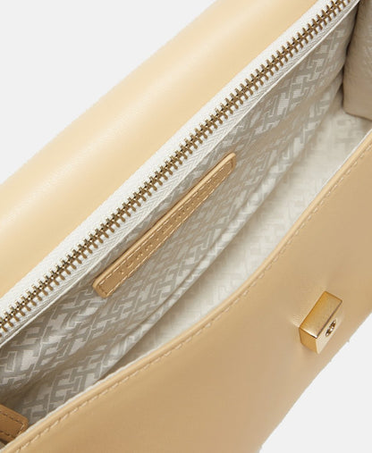 Tommy Hilfiger kabelka přes rameno Camel 3
