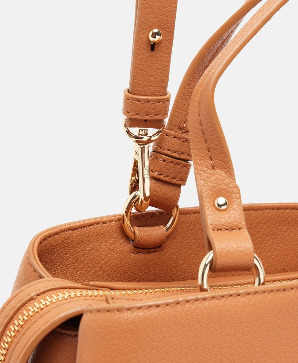 DKNY Kožená messenger taška Karamelová 2