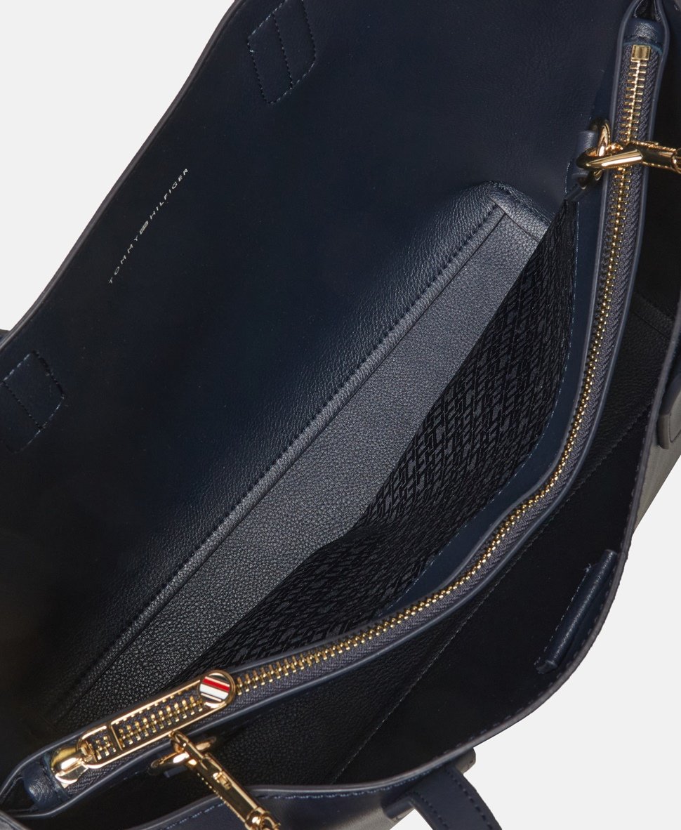 Tommy Hilfiger kabelka Tmavě modrá 3