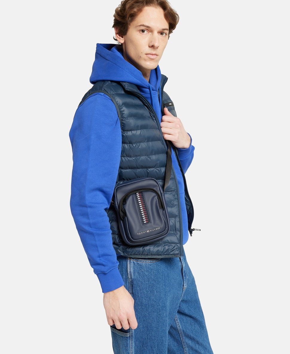 Tommy Hilfiger taška messenger Tmavě modrá 5