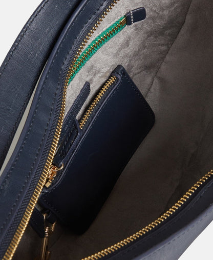 Tommy Hilfiger kabelka přes rameno Tmavě modrá 3