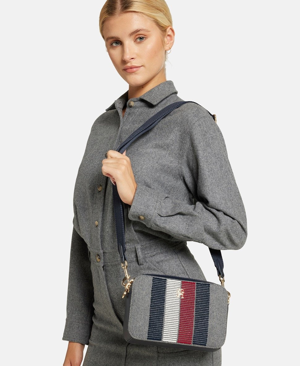 Tommy Hilfiger kabelka přes rameno Šedá 5