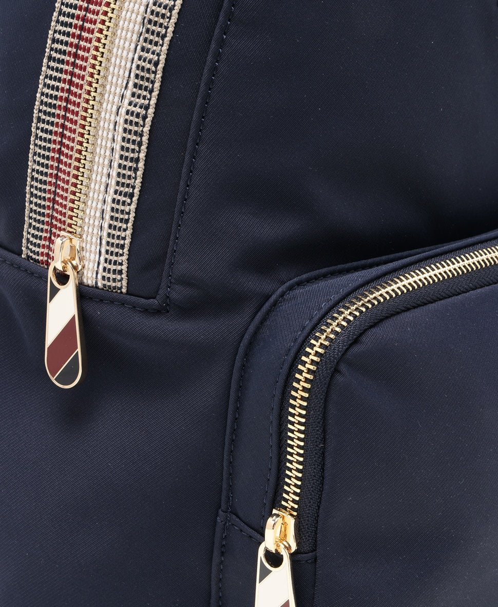Tommy Hilfiger batoh Tmavě modrá 2