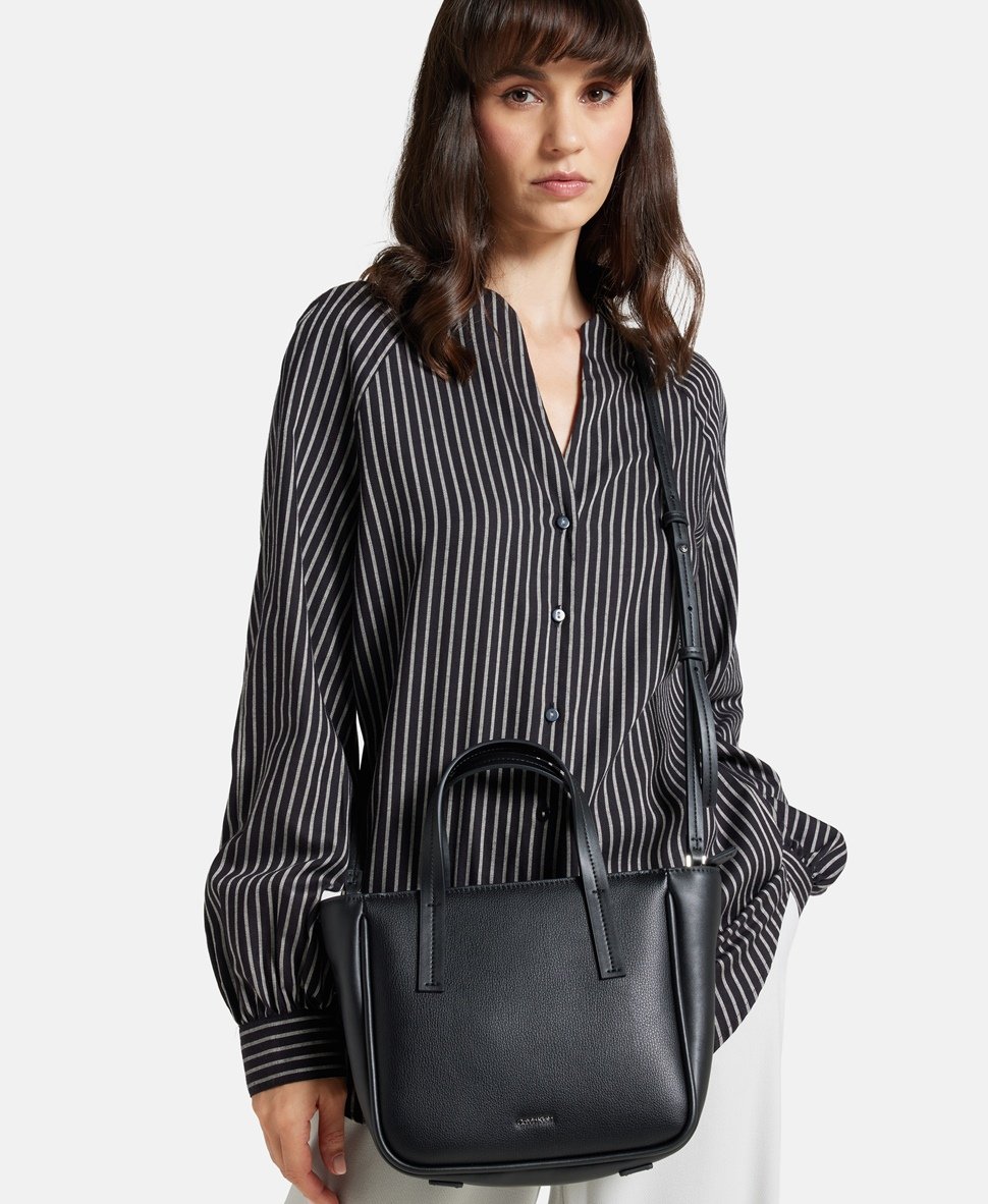 Calvin Klein kabelka tote Černá 5