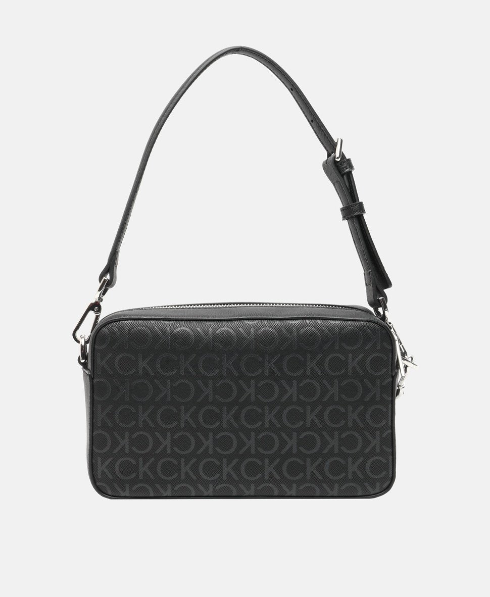 Calvin Klein taška messenger Černá 4