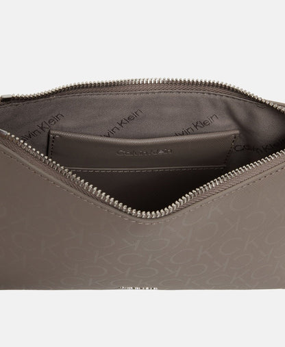 Calvin Klein taška messenger Šedá 3