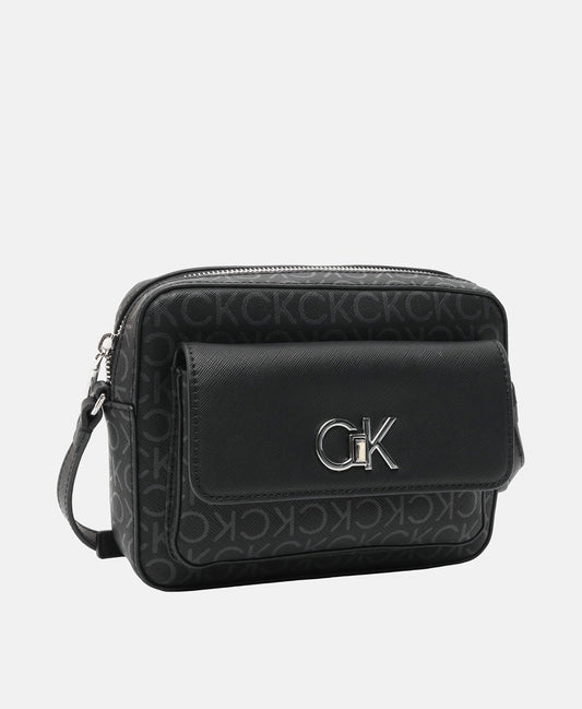 Calvin Klein taška messenger Černá 1