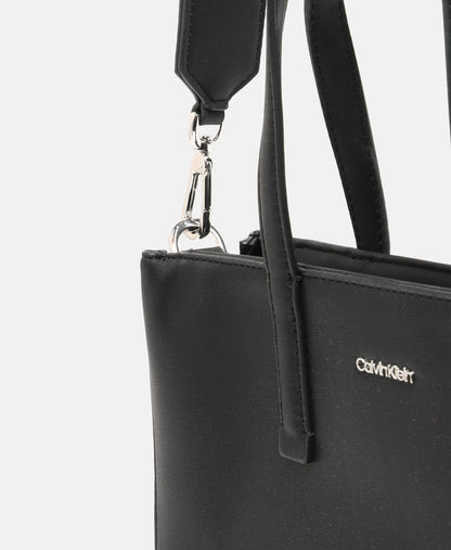 Calvin Klein kabelka Černá 2