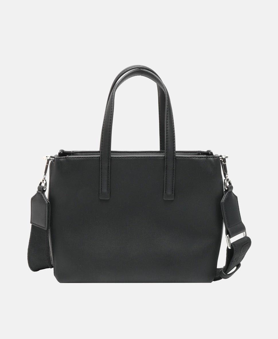 Calvin Klein kabelka Černá 4
