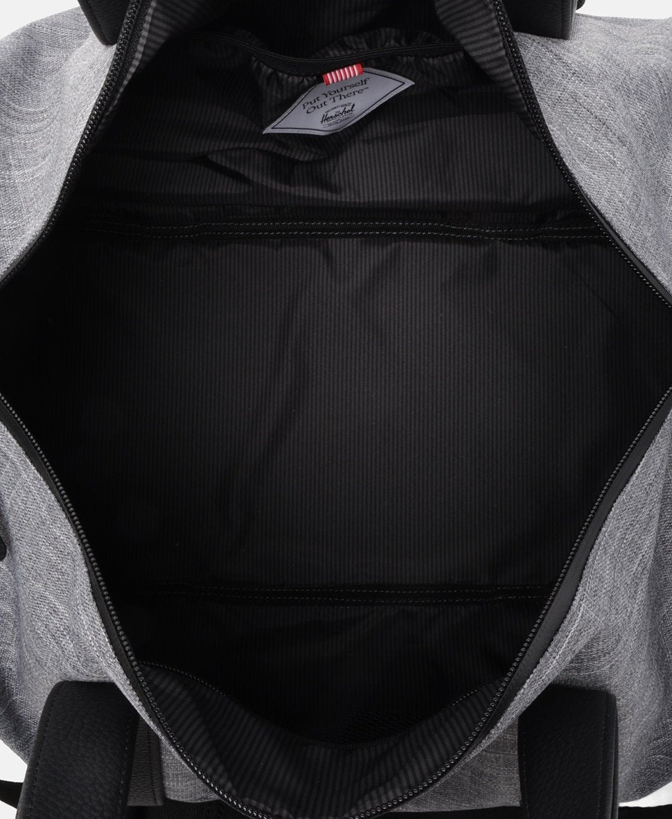 Herschel taška weekender Tmavě šedá 3
