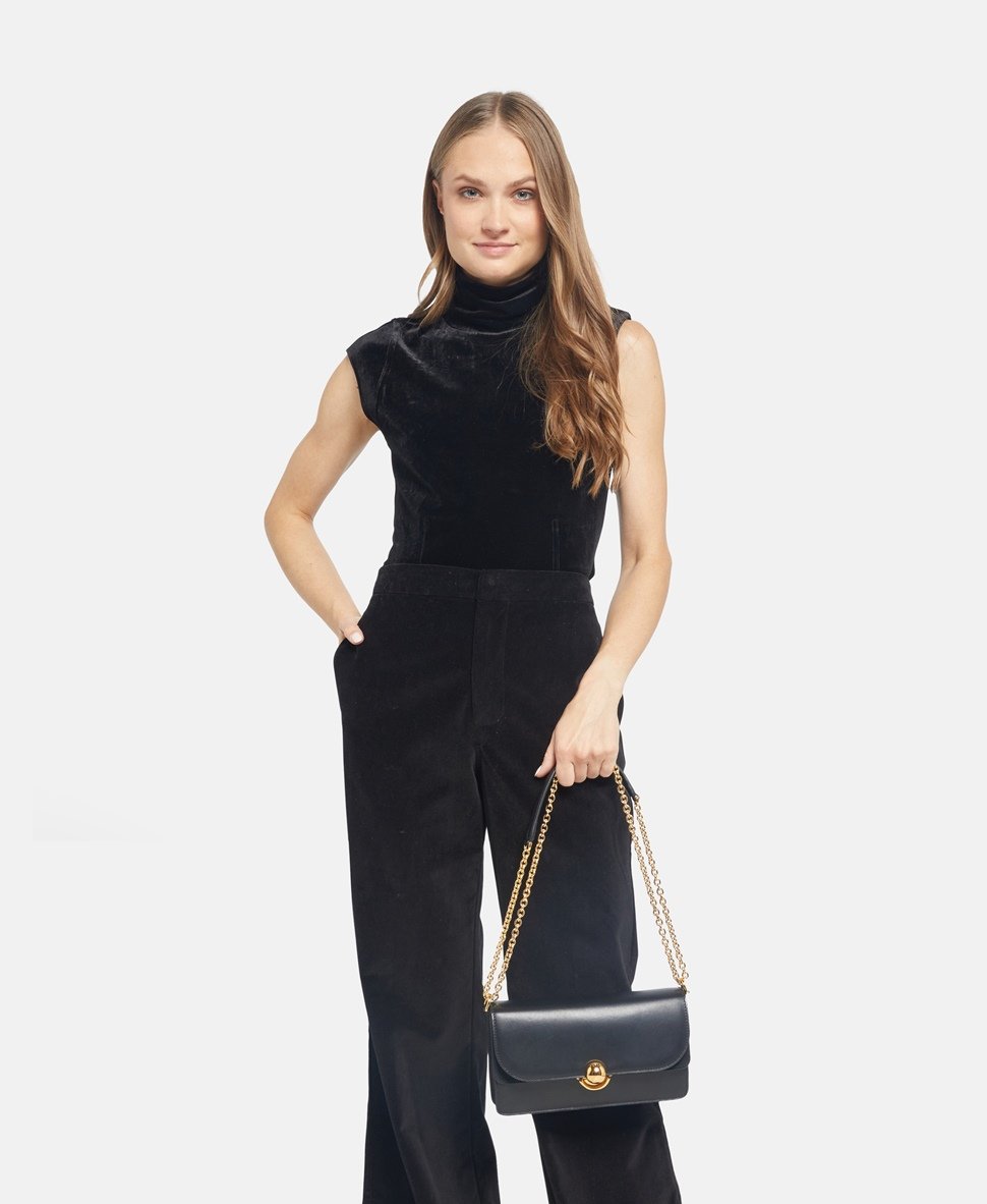 Furla kožená kabelka Černá 5