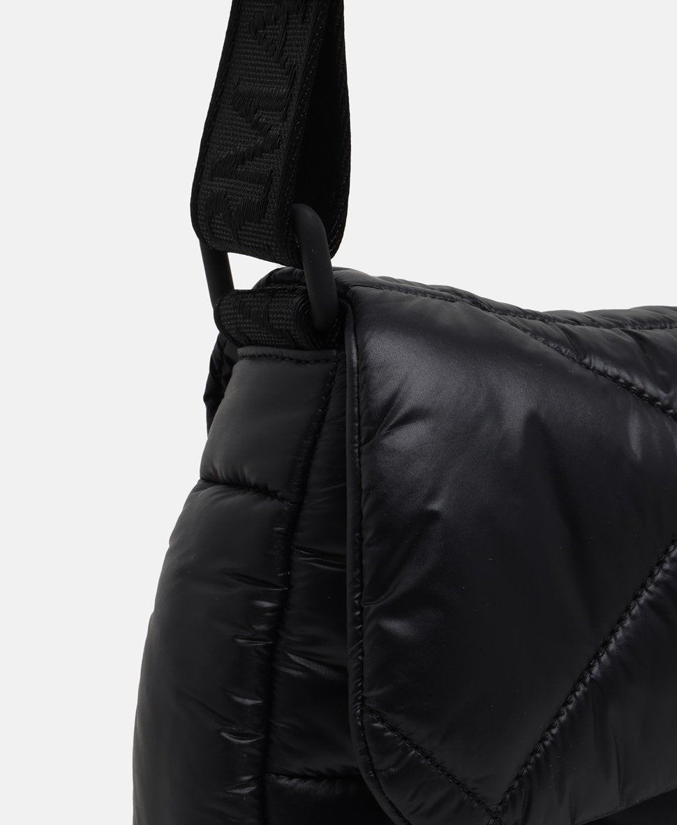 Emporio Armani kabelka přes rameno Černá 2