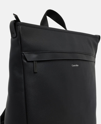 Calvin Klein batoh Černá 2