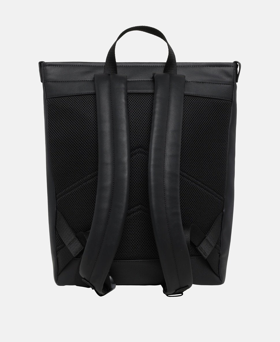 Calvin Klein batoh Černá 4