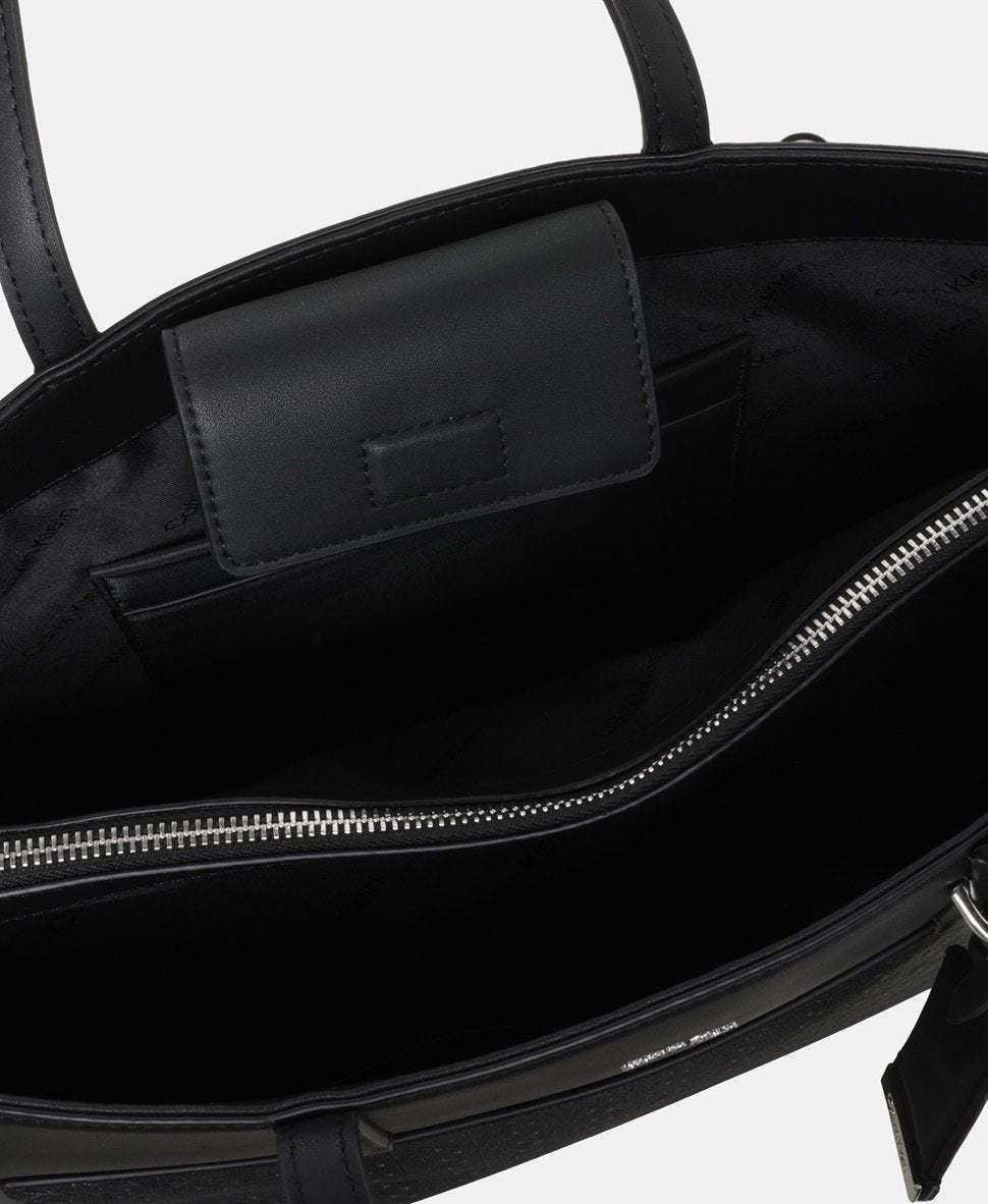 Calvin Klein kabelka shopper Černá 3