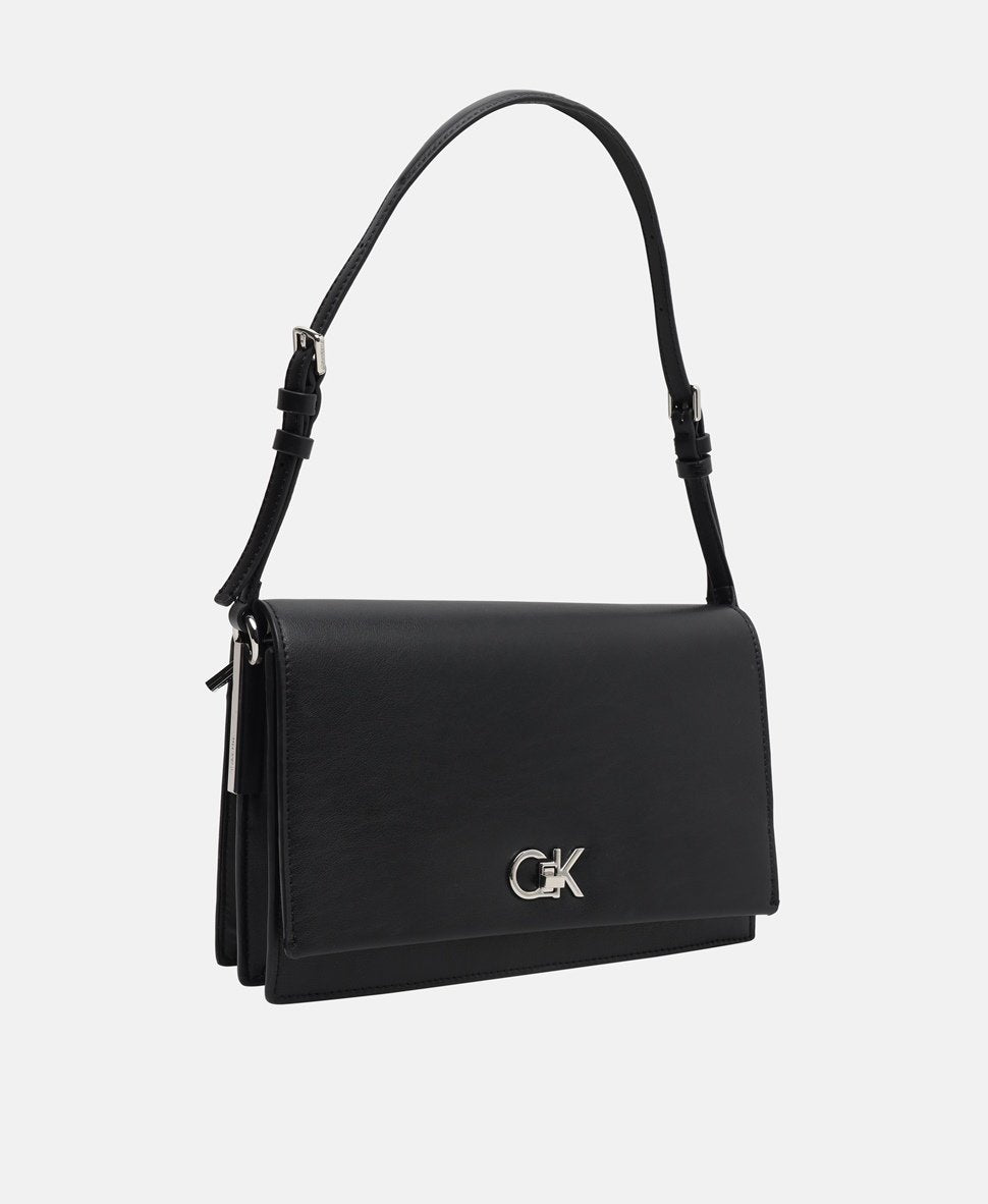 Calvin Klein kabelka přes rameno Černá 1