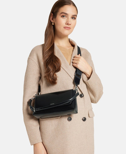 Calvin Klein kabelka přes rameno Černá 5