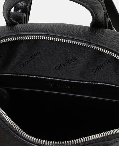 Calvin Klein batoh Černá 3