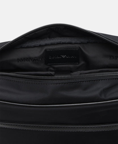 Emporio Armani brašna na notebook Černá 3