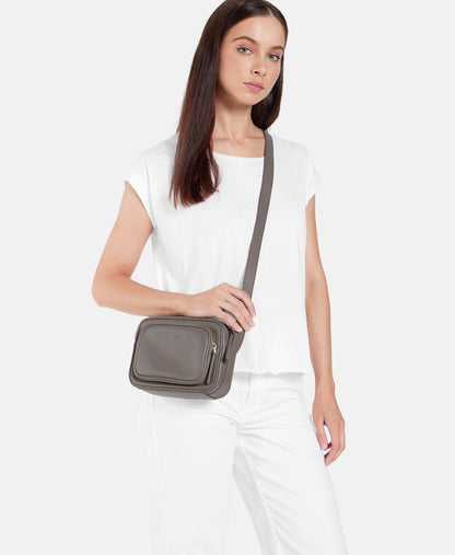 Emporio Armani kabelka přes rameno Šedá 5