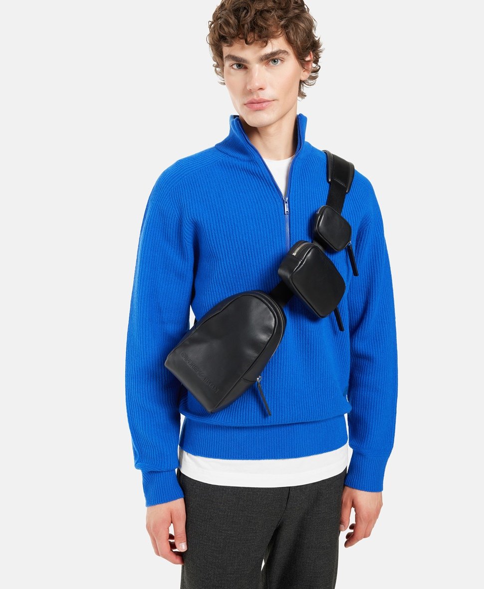 Emporio Armani Kožená messenger taška Černá 5