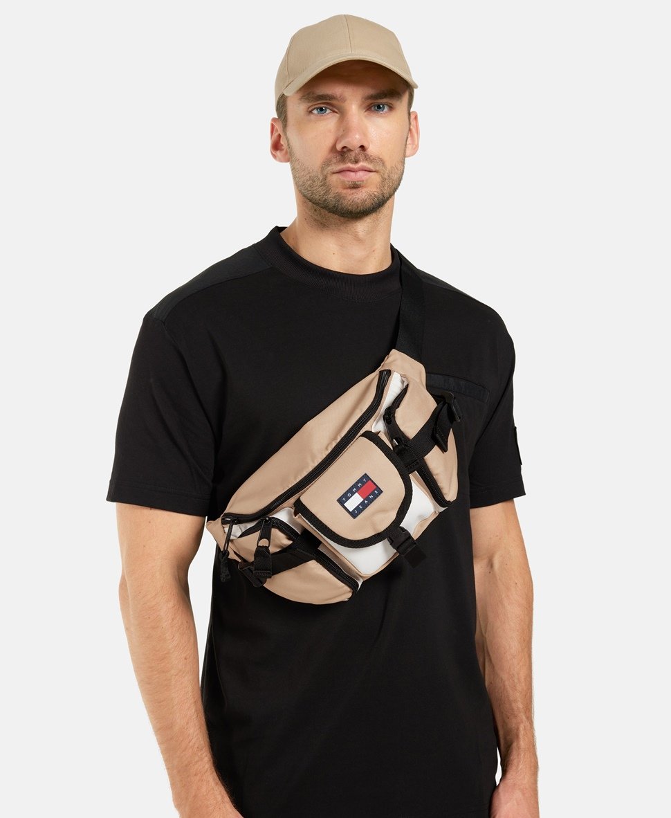 Tommy Jeans ledvinka Jěmně béžová 5