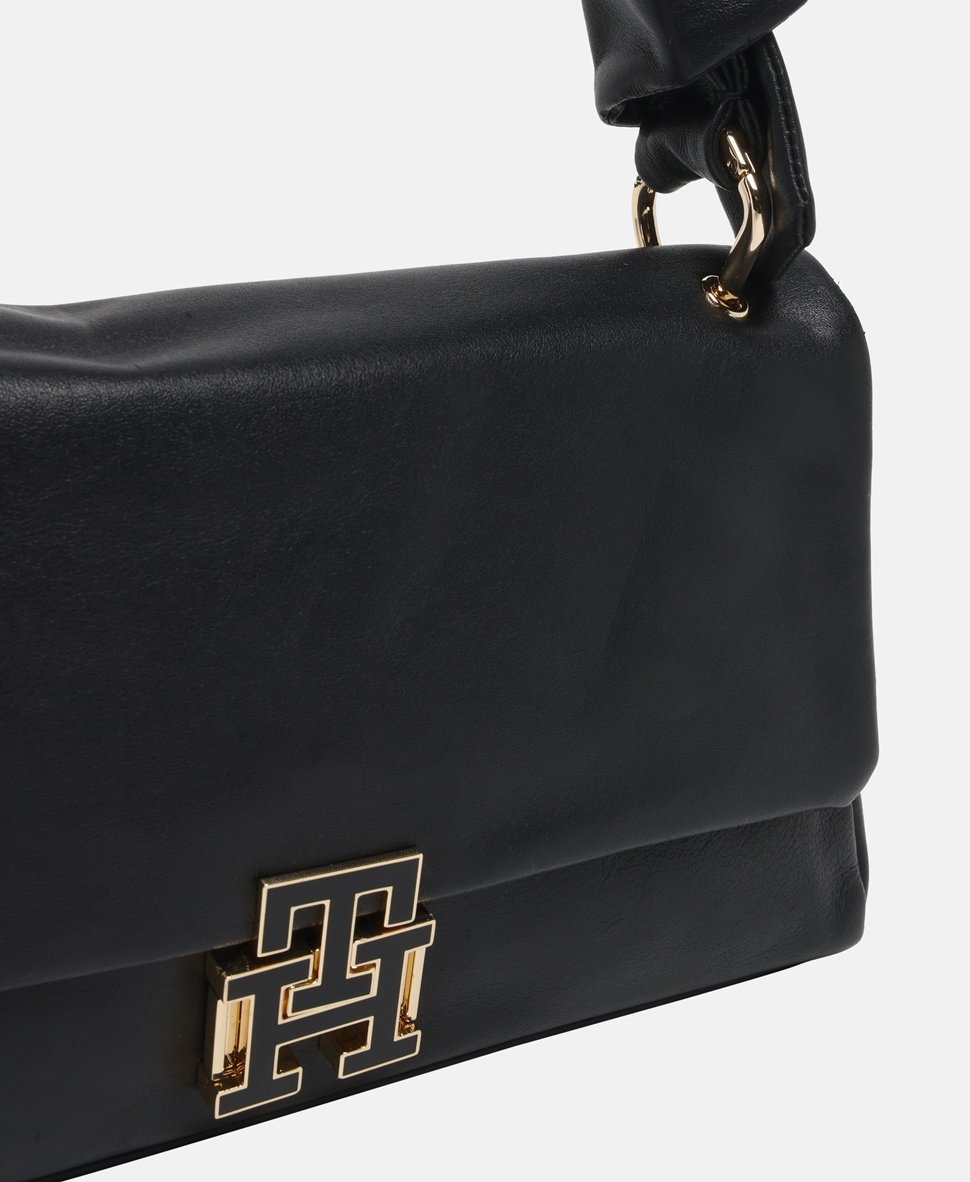Tommy Hilfiger kabelka přes rameno Černá 2