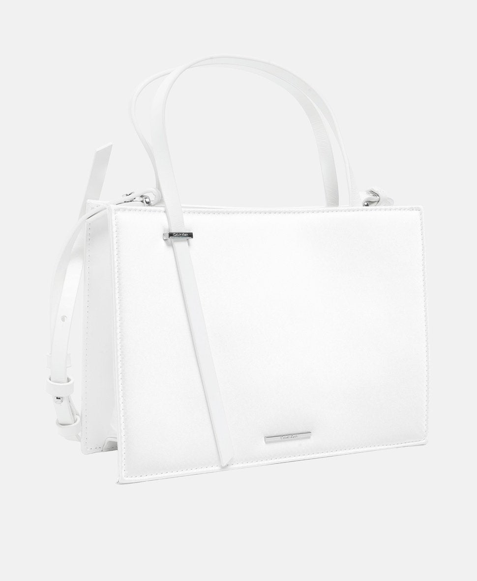 Calvin Klein kabelka přes rameno Bílá 1