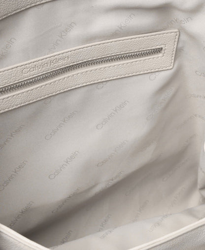 Calvin Klein kabelka Béžová 3