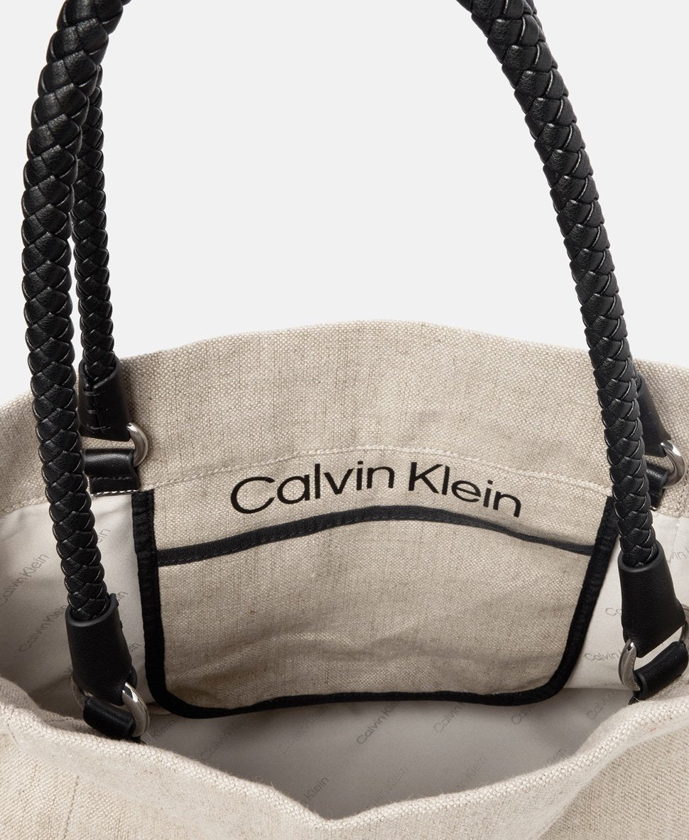 Calvin Klein kabelka shopper Jěmně béžová 3