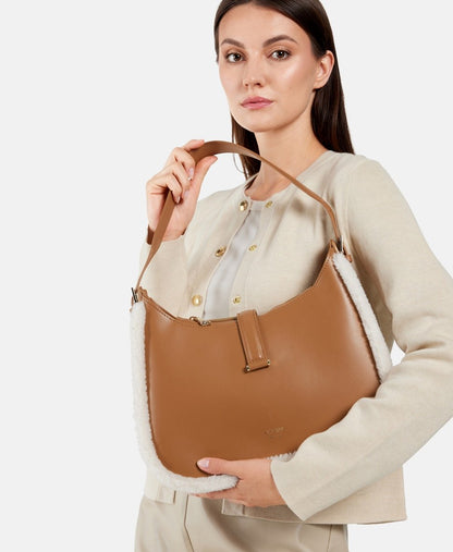 Guess kabelka přes rameno Hnědá 5