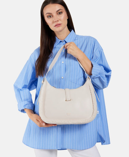 Guess kabelka přes rameno Bílá 5