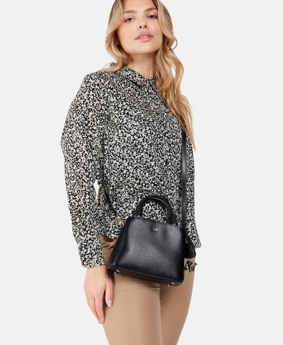 DKNY kabelka Černá 5