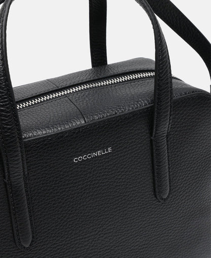 Coccinelle kožená kabelka Černá 2