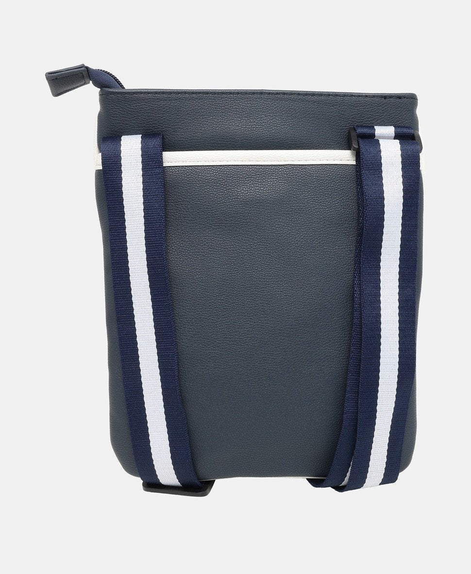 Bikkembergs taška messenger Námořnická modrá 4